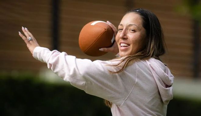 米兰与经纪 米兰与经纪